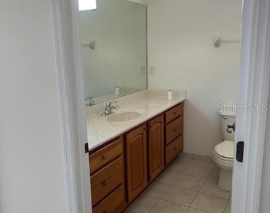8701 Sw 83rd Circle - Photo Thumbnail 8