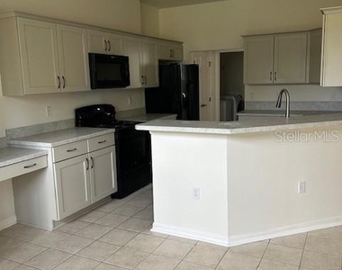 8701 Sw 83rd Circle - Photo Thumbnail 4