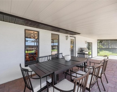 10380 Nw 21st Street - Photo Thumbnail 7