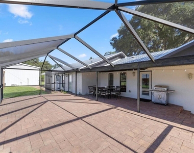 10380 Nw 21st Street - Photo Thumbnail 5