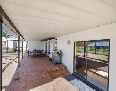 10380 Nw 21st Street - Photo Thumbnail 11