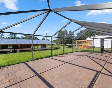 10380 Nw 21st Street - Photo Thumbnail 10