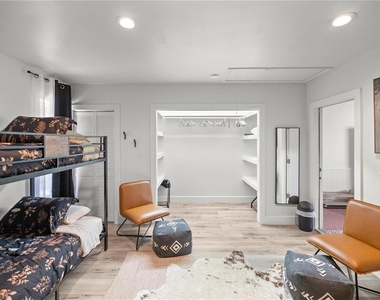10380 Nw 21st Street - Photo Thumbnail 12