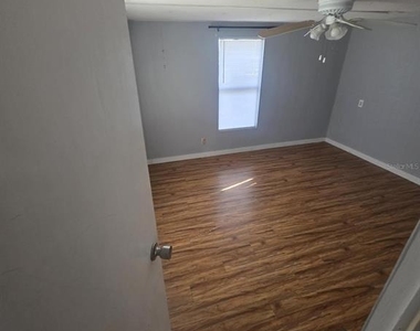 2211 Ronald Reagan Parkway - Photo Thumbnail 4