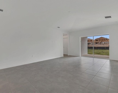 2649 Armstrong Avenue - Photo Thumbnail 17