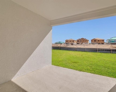 2649 Armstrong Avenue - Photo Thumbnail 7