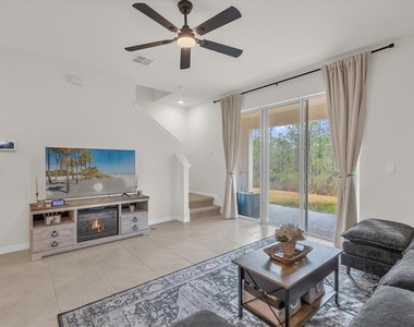 110 Reena Drive - Photo Thumbnail 11