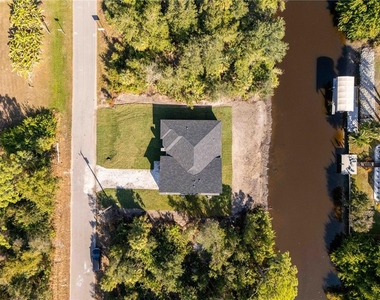 70 Mcdill Drive - Photo Thumbnail 16