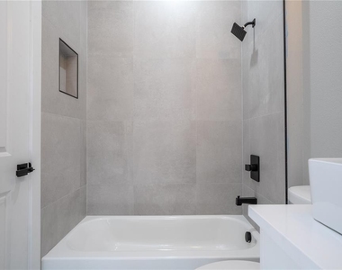 70 Mcdill Drive - Photo Thumbnail 75