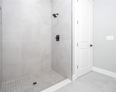 70 Mcdill Drive - Photo Thumbnail 71