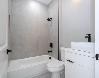 70 Mcdill Drive - Photo Thumbnail 74