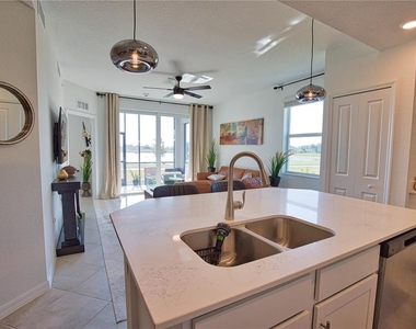 17560 Opal Sand Drive - Photo Thumbnail 14