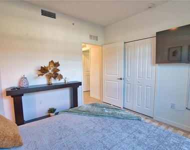 17560 Opal Sand Drive - Photo Thumbnail 34