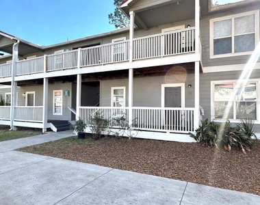 2905 Sw Archer Road - Photo Thumbnail 10