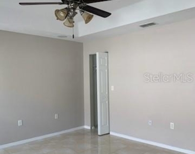 9975 Bishop Creek Way - Photo Thumbnail 12