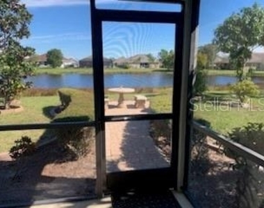 9975 Bishop Creek Way - Photo Thumbnail 35
