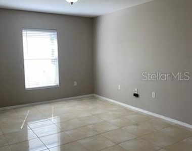 9975 Bishop Creek Way - Photo Thumbnail 25