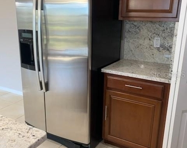 9975 Bishop Creek Way - Photo Thumbnail 32