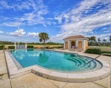 51 Macewen Drive - Photo Thumbnail 27
