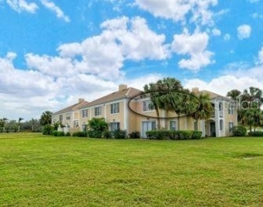 51 Macewen Drive - Photo Thumbnail 1