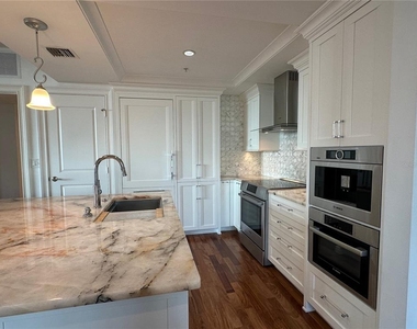 1350 Main Street - Photo Thumbnail 9