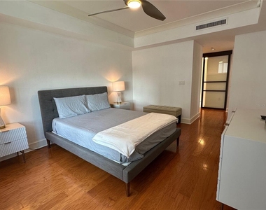 1350 Main Street - Photo Thumbnail 42