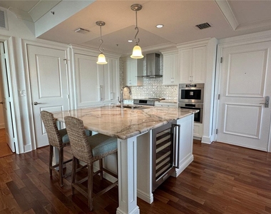 1350 Main Street - Photo Thumbnail 12