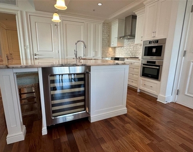 1350 Main Street - Photo Thumbnail 10