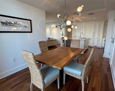 1350 Main Street - Photo Thumbnail 13