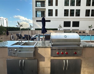 1350 Main Street - Photo Thumbnail 49