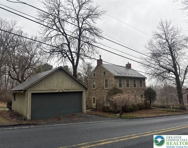 3686 Lower Saucon Road - Photo Thumbnail 1