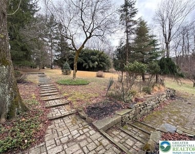 3686 Lower Saucon Road - Photo Thumbnail 3