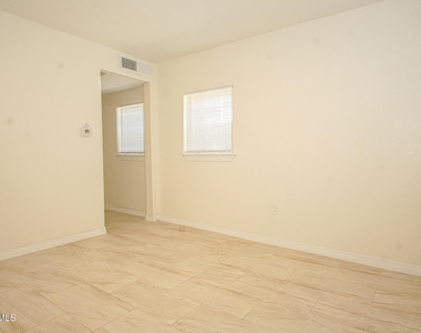 7320 Dale Road - Photo Thumbnail 1