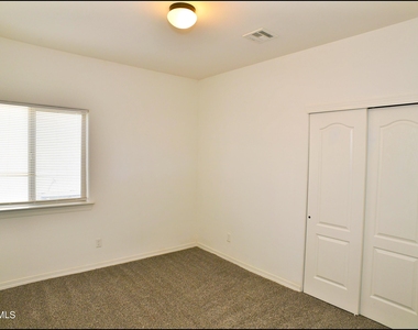 781 Croxdale Street - Photo Thumbnail 34