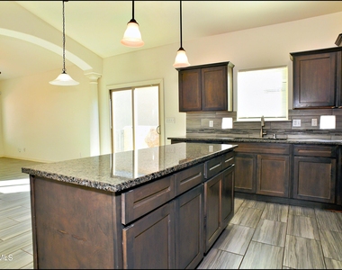 781 Croxdale Street - Photo Thumbnail 16