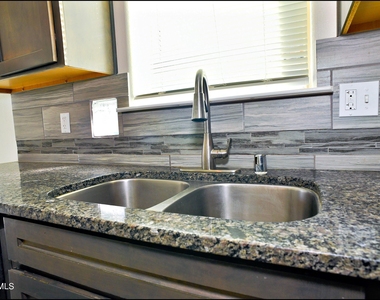 781 Croxdale Street - Photo Thumbnail 21