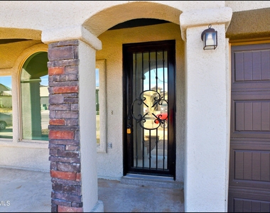 781 Croxdale Street - Photo Thumbnail 4