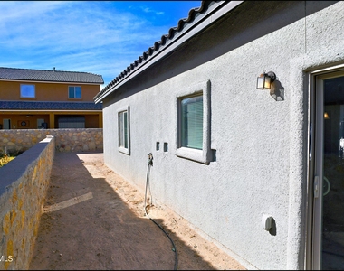 781 Croxdale Street - Photo Thumbnail 38