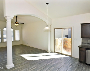 781 Croxdale Street - Photo Thumbnail 11