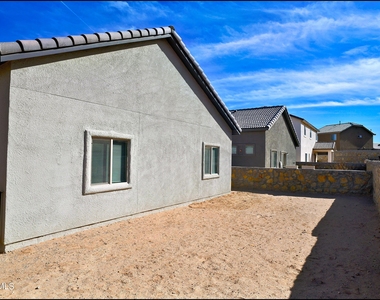 781 Croxdale Street - Photo Thumbnail 41