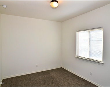 781 Croxdale Street - Photo Thumbnail 28