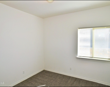 781 Croxdale Street - Photo Thumbnail 30