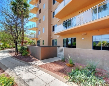 8255 Las Vegas Boulevard - Photo Thumbnail 56