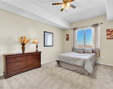8255 Las Vegas Boulevard - Photo Thumbnail 30