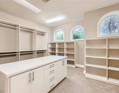 22 Bloomfield Hills Drive - Photo Thumbnail 29