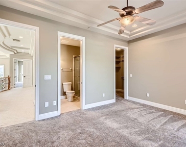 22 Bloomfield Hills Drive - Photo Thumbnail 31