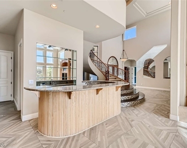 22 Bloomfield Hills Drive - Photo Thumbnail 38