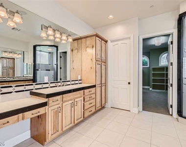22 Bloomfield Hills Drive - Photo Thumbnail 28