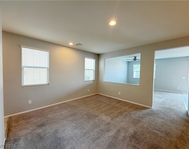 9386 Barcolobo Avenue - Photo Thumbnail 2
