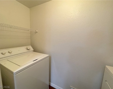 555 E Silverado Ranch Boulevard - Photo Thumbnail 7